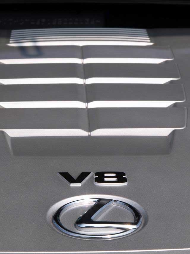 LEXUS V8發(fā)動機(jī)